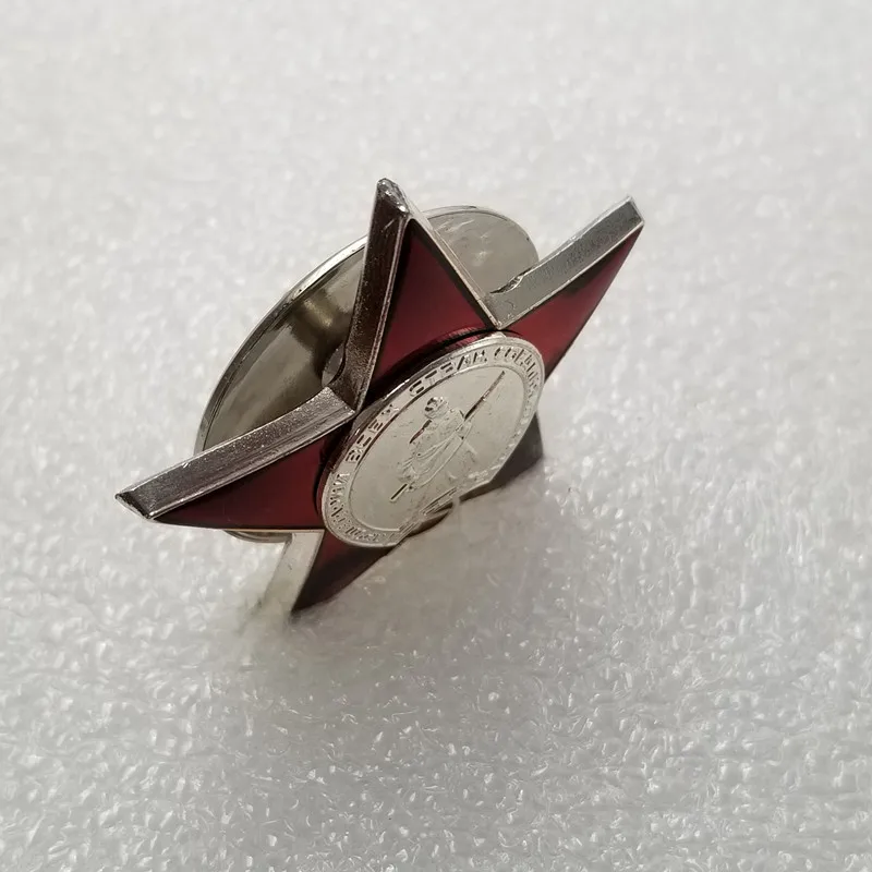 Российские металлические значки СССР советские военные медали времен Второй