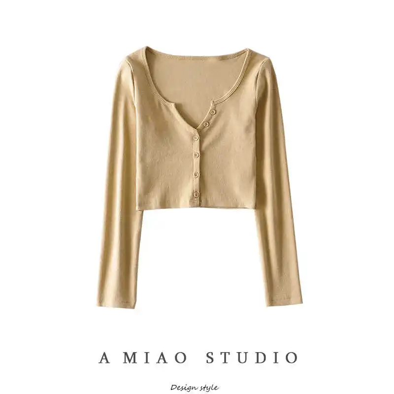 Пикантная укороченная футболка с глубоким вырезом и высокой талией новинка на