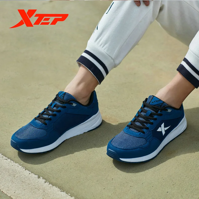 Мужская Легкая спортивная обувь Xtep Спортивная Повседневная дышащая прогулочная