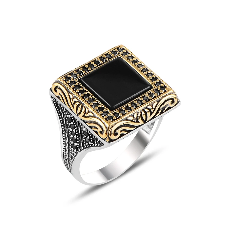 

Silverlina Silver Onyx & Zircon Crystal Ring