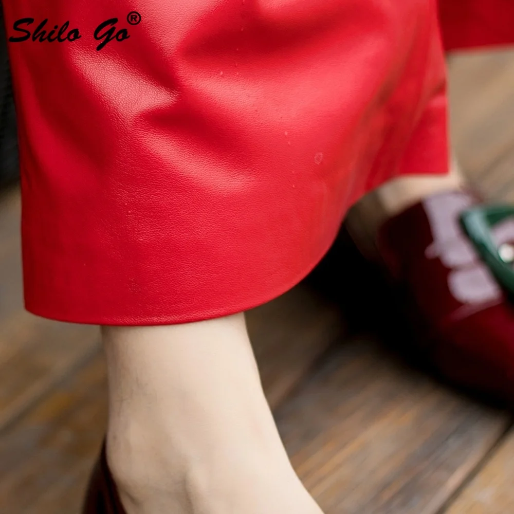 Штаны из натуральной кожи черные минималистичные однотонные широкие брюки с