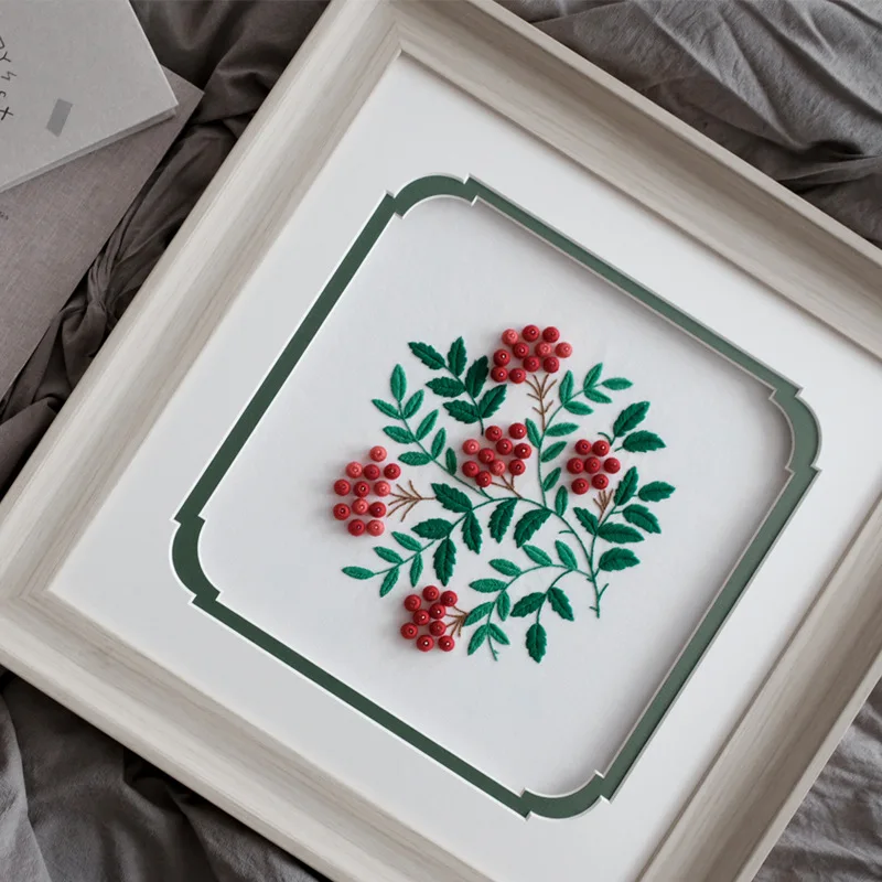 

DIY Chinese embroidery fabric European plant flower 3D embroidery, not including photo frame. Free embroidery.