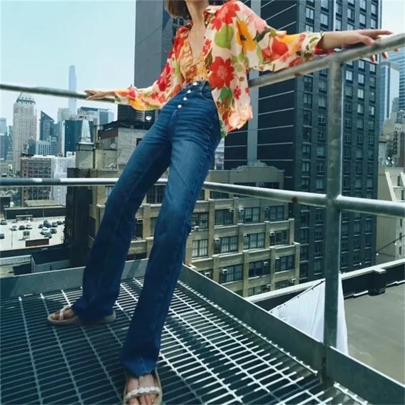 

Блузка женская с длинным рукавом, на пуговицах