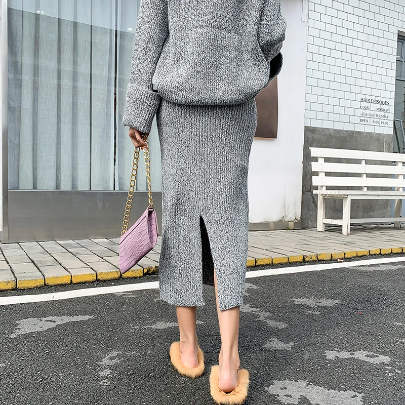 

2021 New Spring Fashion Thick Warm Women Sweater Suits Knitted Sweater V-Neck Top+Knitted Skirt Set Suits Two-piece Set Grey