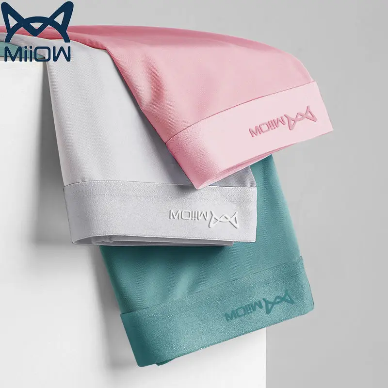 

Brand MiiOW Men's Panties Men's Ice Silk Unmarked Antibacterial Flat Pants Trend Four-pointed Boys Shorts Head Sexy Commotion