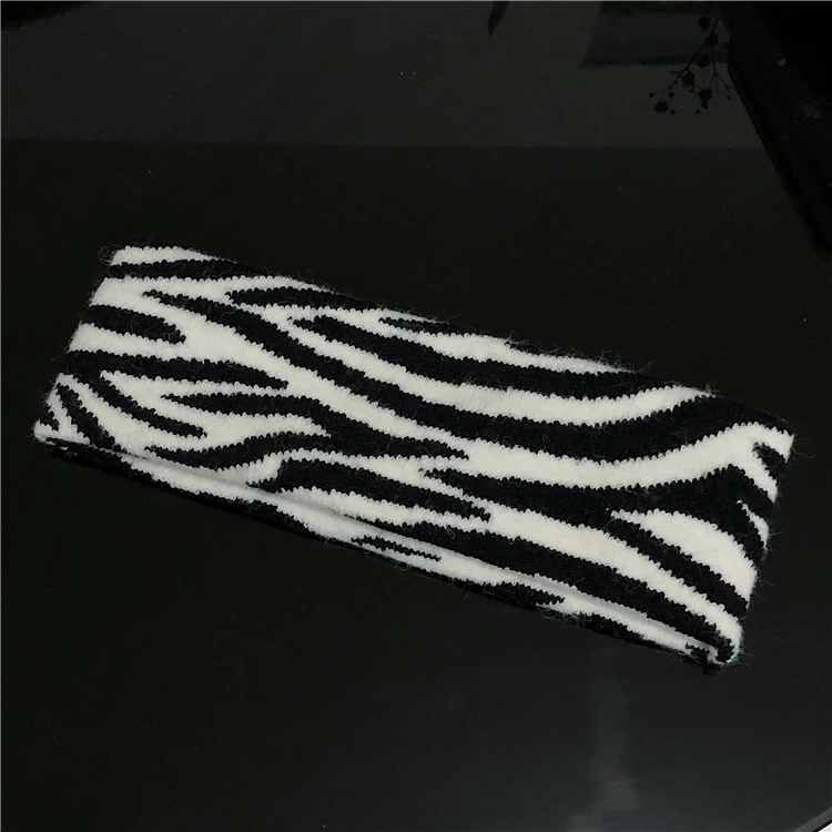 

Internet Celebrity Ins Super Popular Korean Harajuku Style High Street Personality Zebra-stripe Bandana Headband Men and Women