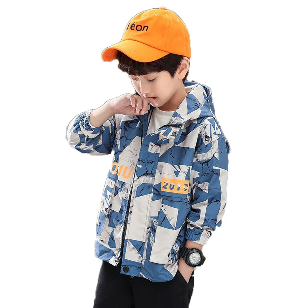 

Spring & Autumn Polyester Jacket For Boy New 2021 Korean Version Camouflage Handsome Fashion Hooded Collar Children's Clothing