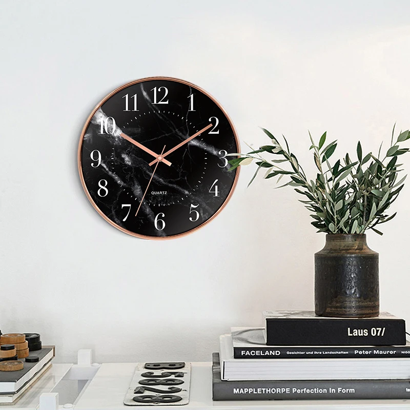 Золотые металлические настенные часы современные большие бесшумные для