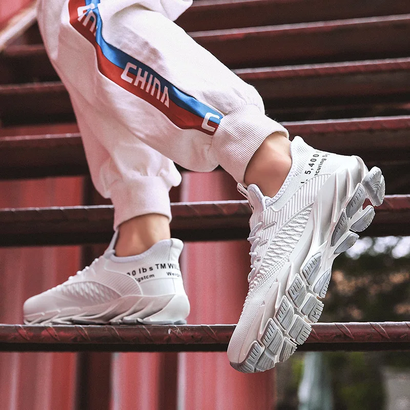 

Новинка; Мужские туфли в Корейском стиле специальное лезвие fly тканые кроссовки дышащие кроссовки для мужчин! Брендовые спортивные часы, ра...