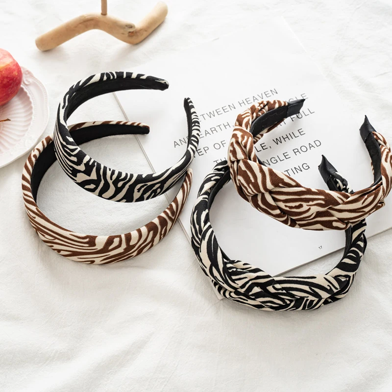 

Knotted Head Hoop Handmade Zebra Pattern Headband Sponge Padded Hair Hoop Wide Thick Fashion Hair Accessories