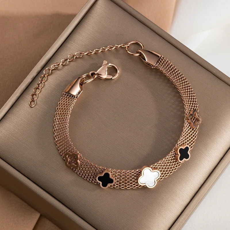 

Plant flower classic Bracelet Titanium steel fashion versatile high grade Bracelet