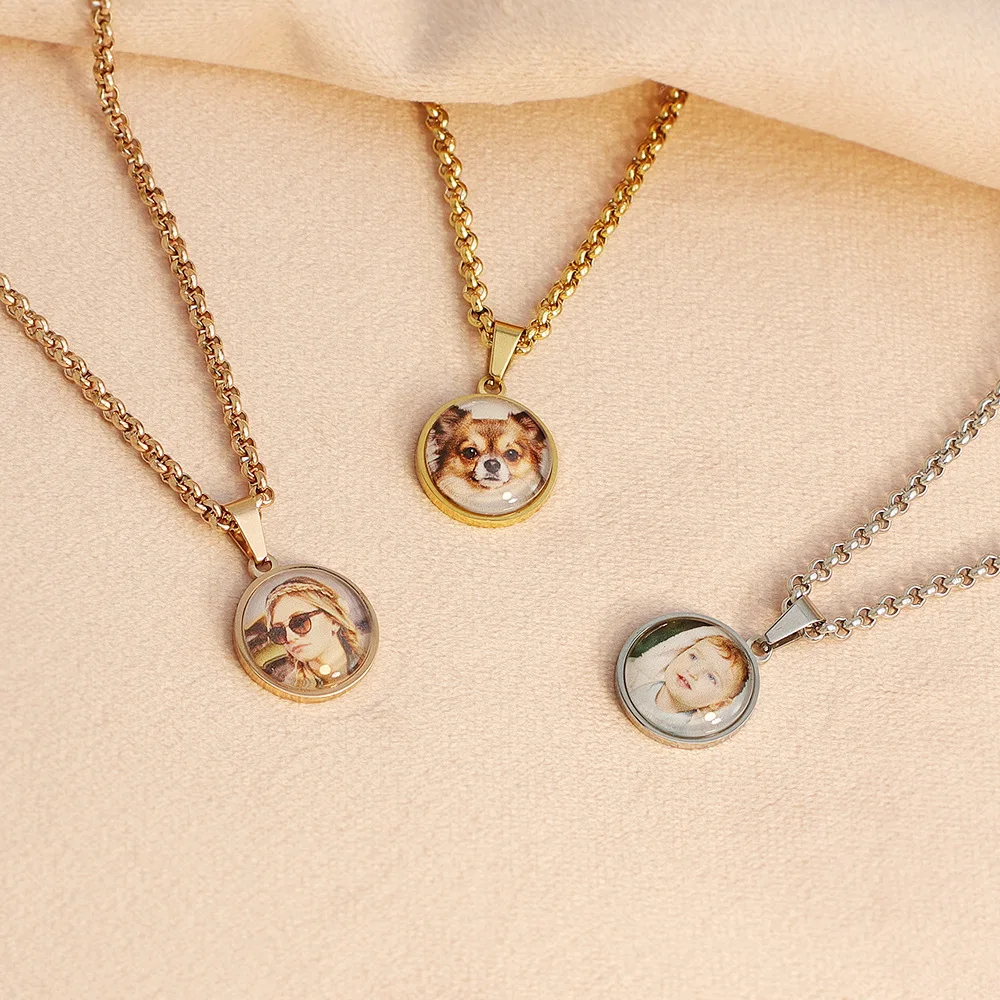 

DIY European And American Alloy Personalized Valentine's Day Gift to Figure Customized Photo Necklaceiy