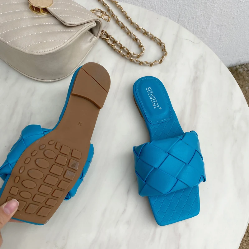 Женские шлепанцы из плетеной кожи синие или фиолетовые повседневные с открытым