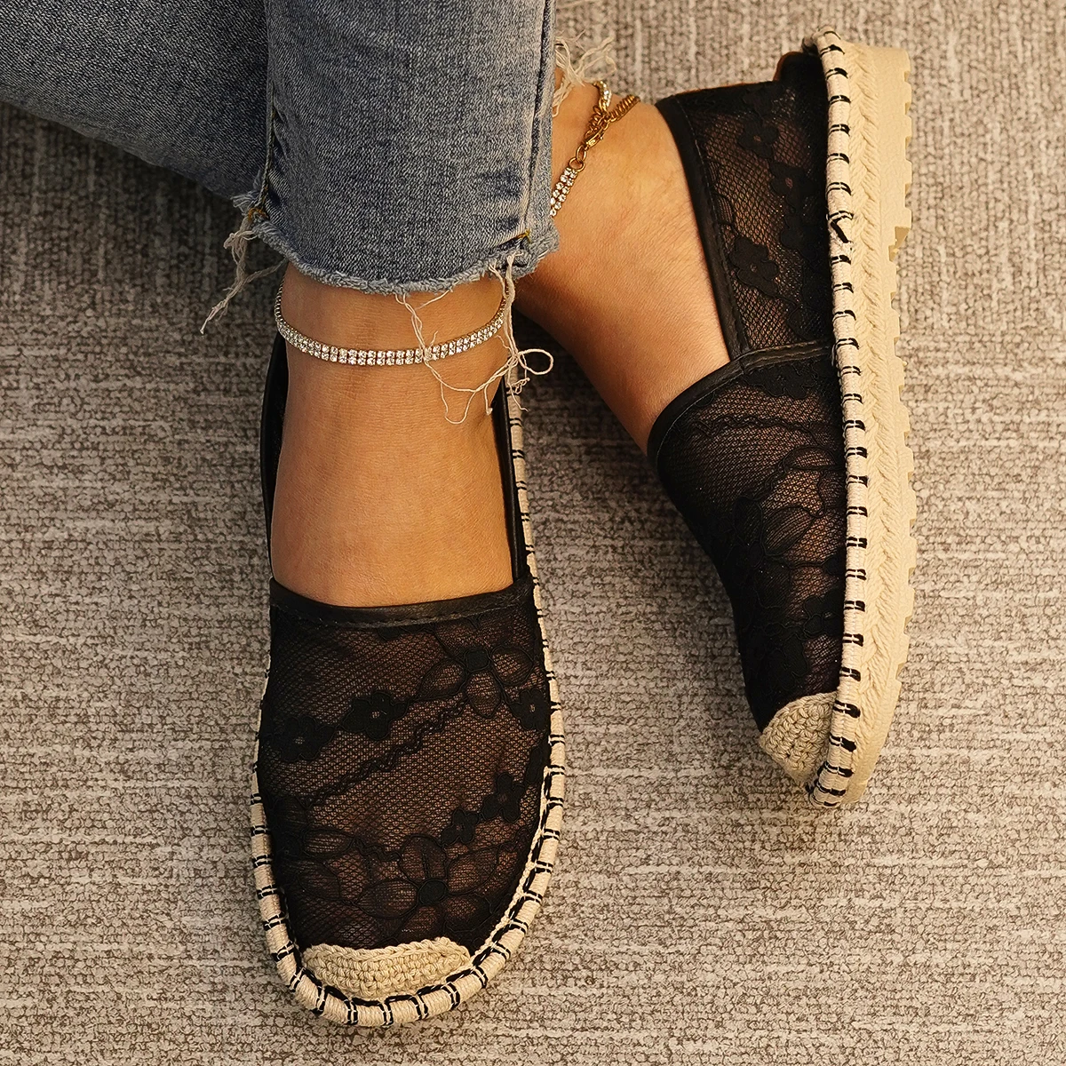 

Ladies Flats 2021 Elegant Embroidered Elasticity Mesh Loafers Summer Shoes For Women Non-slip Beach Shoes Fashion Flats Female