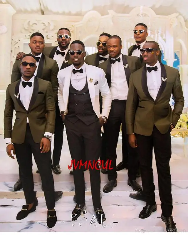 

2022 Costume Homme White Men's Blazer Black Vest Pants Groom Tuxedos Groomsmen Suit Wedding Terno Masculino (Jacket+Pants+vest)