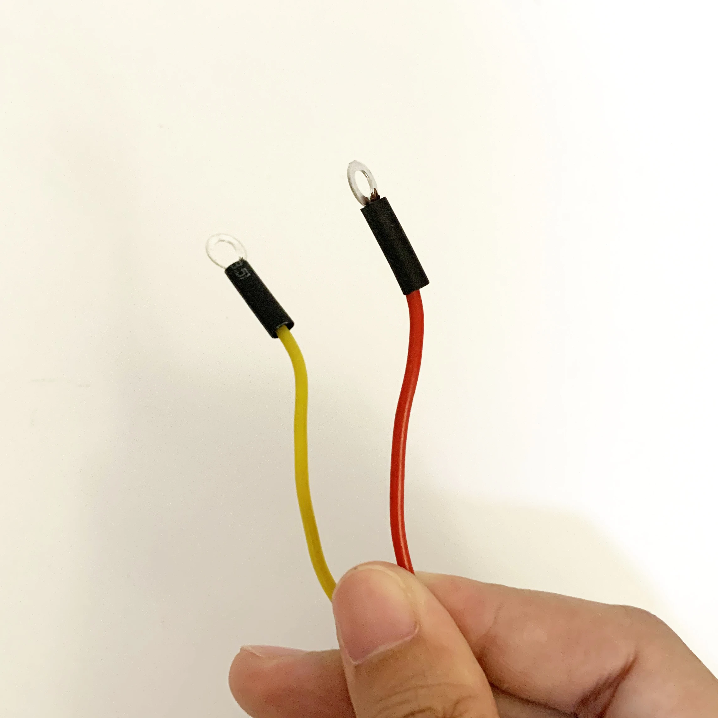 Kiger CD60 400 мкФ 300V AC Пусковой конденсатор для сверхмощного электрического двигателя Воздушный компрессор красный желтый два провода