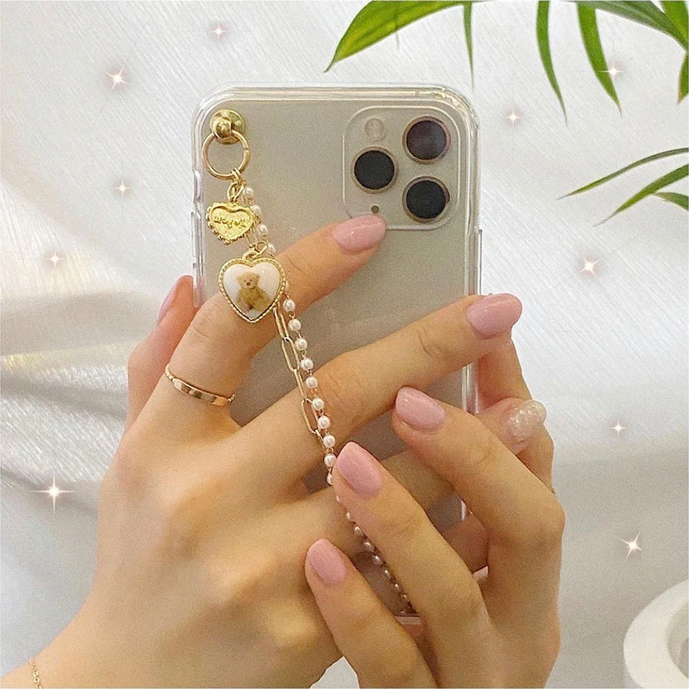 

2021 12 Mini Pearl Chain Soft Back Cover Bracelet Transparent Phone Cases For Iphone 12 11 Pro Max X XS XR 7 8 Plus 6 SE