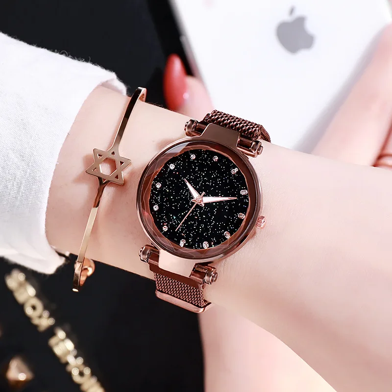 

Women Watches 2020 Ins New Starry Sky Magnet Casual Simple Round Dial Alloy Strap Quartz Ladies Watch Glass Mirror Magnet Buckle