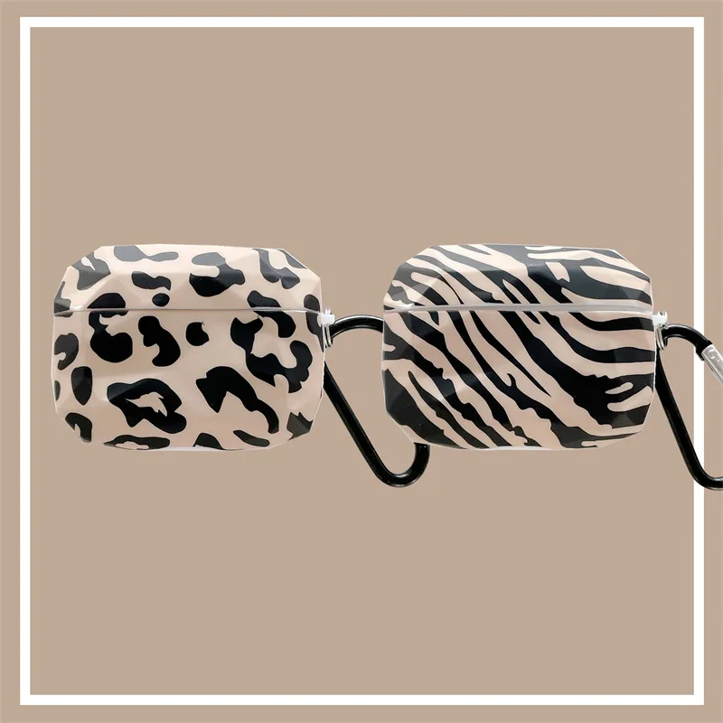 

Simple Leopard Zebra Print Earphone Case AirPods 1 and 2 Case Airpods Pro Case Airpod 3 Case Earphone Accessories Case