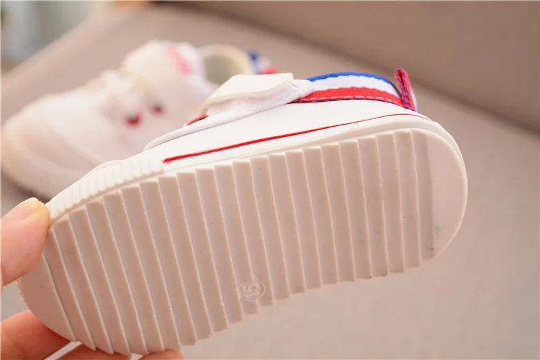 2018 г. Высококачественная модная повседневная детская обувь спортивная для