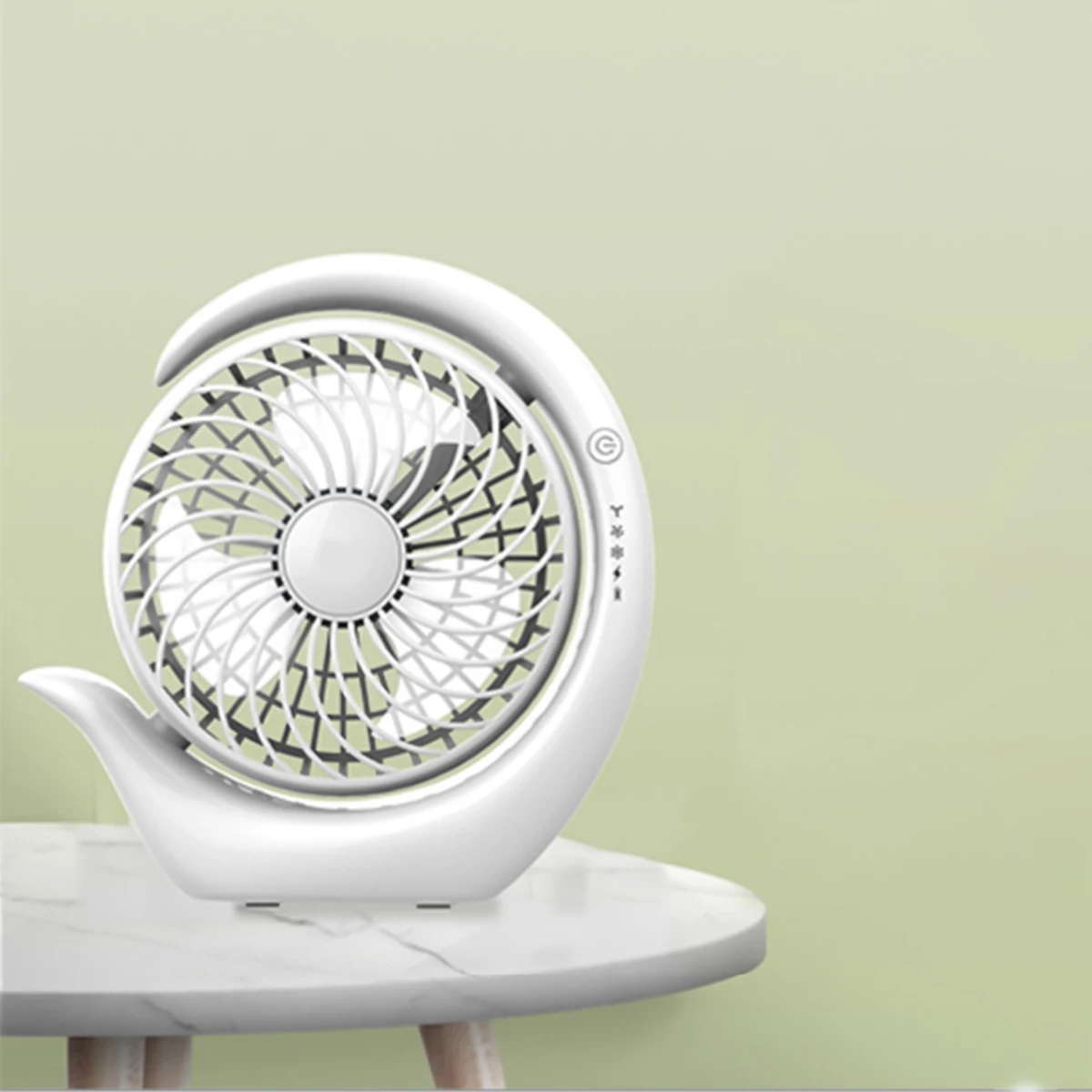 

USB Rechargeable Fan Portable Quiet Desktop Fan Personal Cooling Fan 180 degree Rotation & 3 Wind Speeds Adjustable 0.65-2.5W