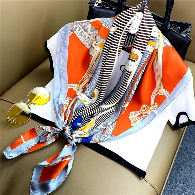 

Sunscreen Letter Silk Scarf For Ladies Fashion Head Hijab Shawl Luxury Brand Scarf Rose Floral Foulard Square Scarves Wraps
