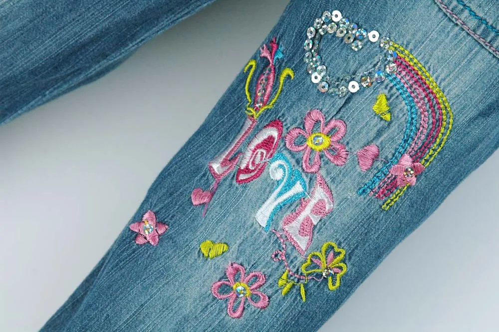 Джинсы с вышивкой бабочки для девочек на возраст 12 мес.-5 лет | Мать и ребенок