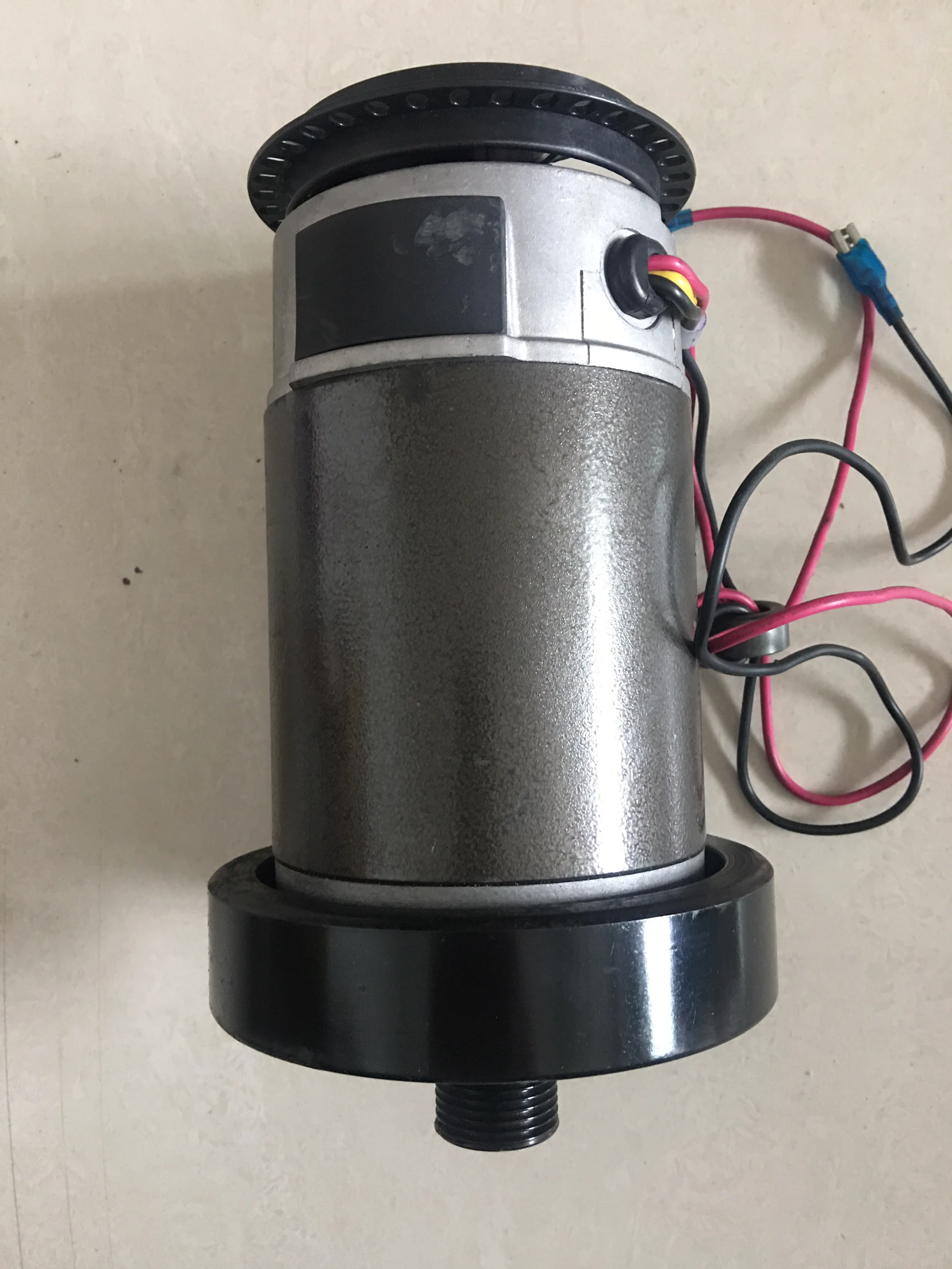 Motor Esteira 6.3a 180v 4800rpm dc Zyt102-28 1.5hp