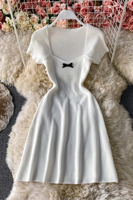 

Bowknot Square Neck Slim Knit Dress Women's Summer 2021 New Waist A-line Covering Meat Short Dress