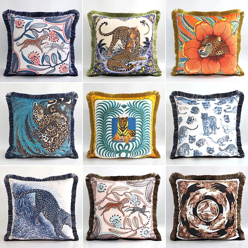 

Luxury Living Cushion Velvet Cushion case Palace Style Home Decor Embroidered Handmade Pillow Case Luxury European Decorative S