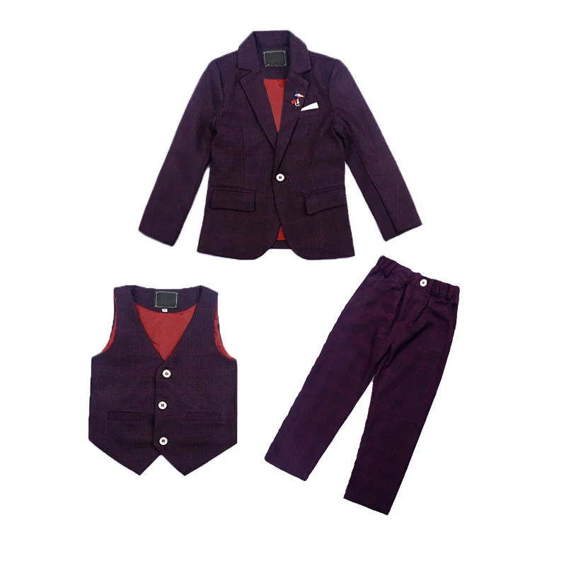 Детский костюм для мальчика из трех предметов: жилет + пиджак брюки платье на