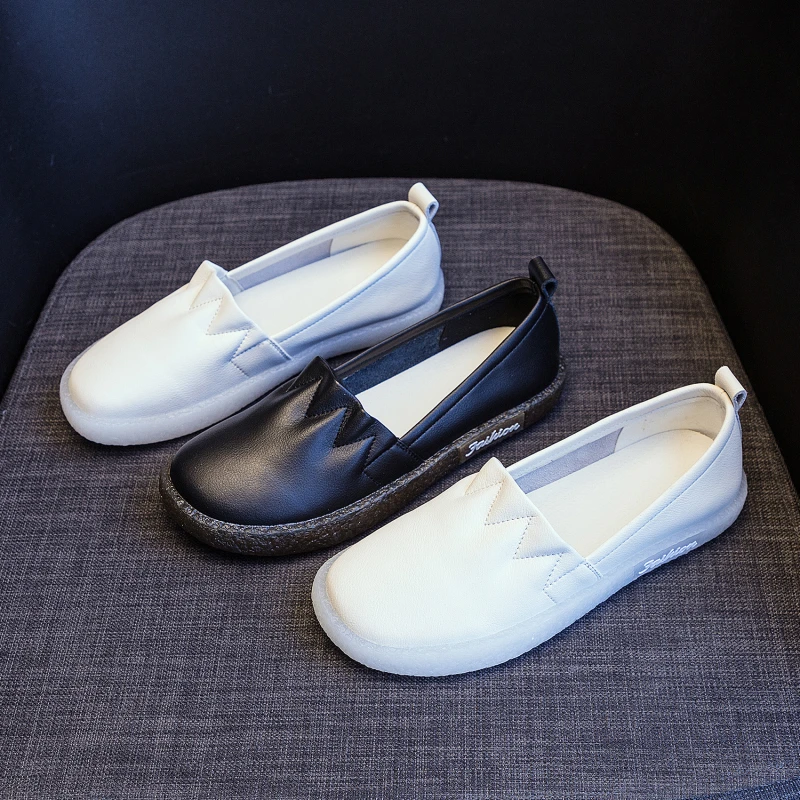 

Autumn Flats Women Shoes Loafers PU Leather Women Flats Slip On Women's Loafers Female Moccasins Shoes Plus Size 35-42