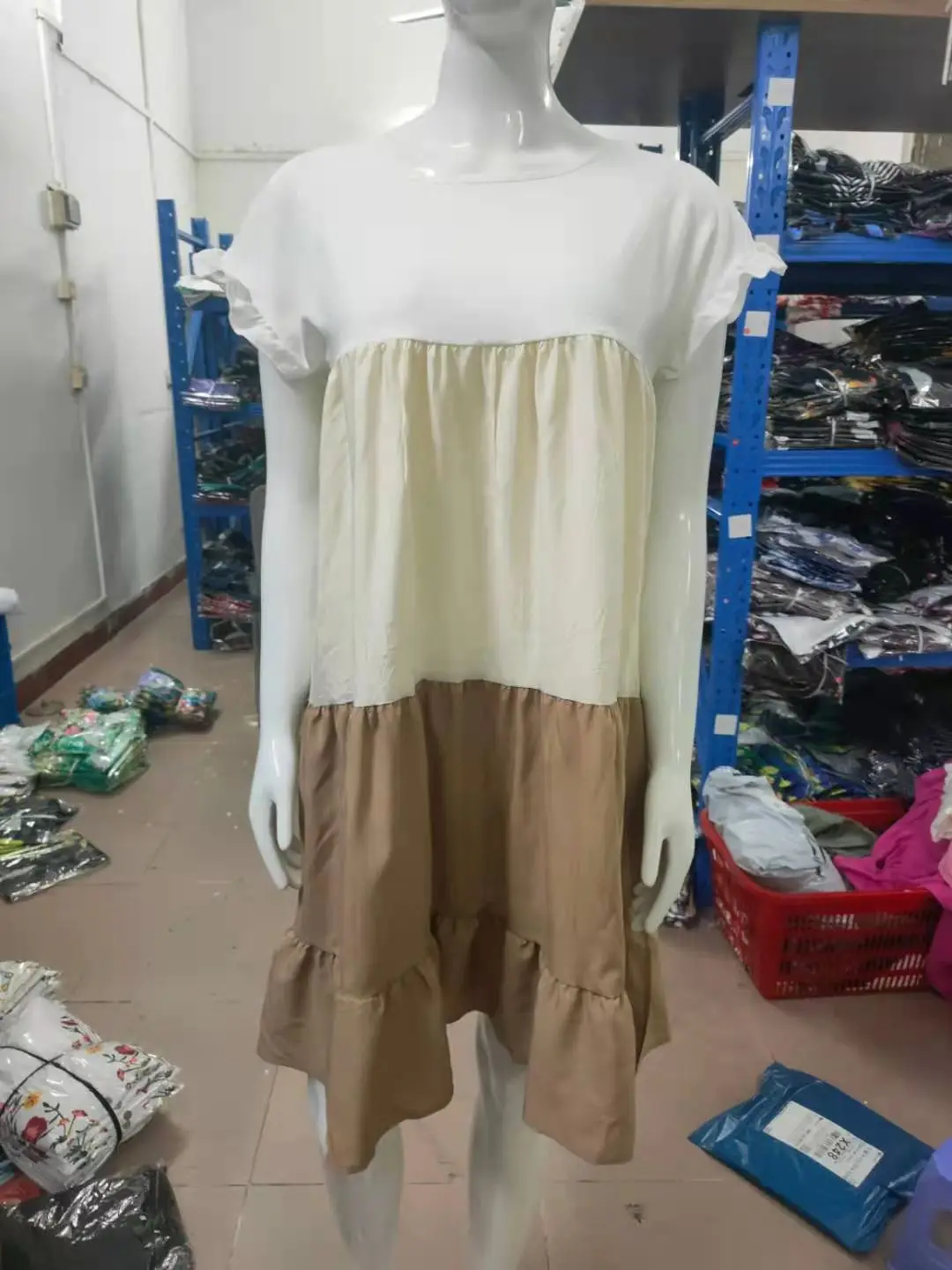 

2021 spring and summer women's new popular short sleeve stitching color contrast loose swing dress