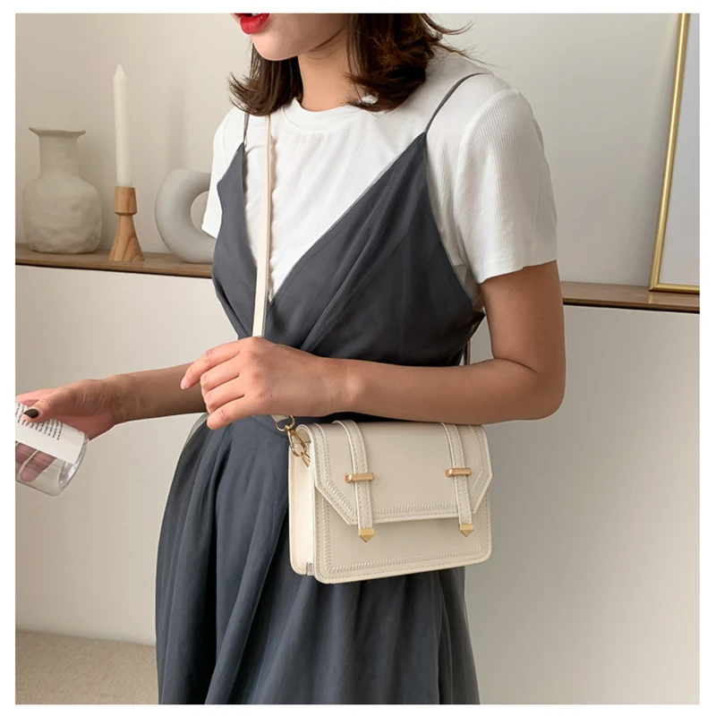 

2021 Fashion New Women's Small Crossbody Bag Lightweight PU Leather Messenger Shoulder Flap Handbag Metal Decor Casual Purse