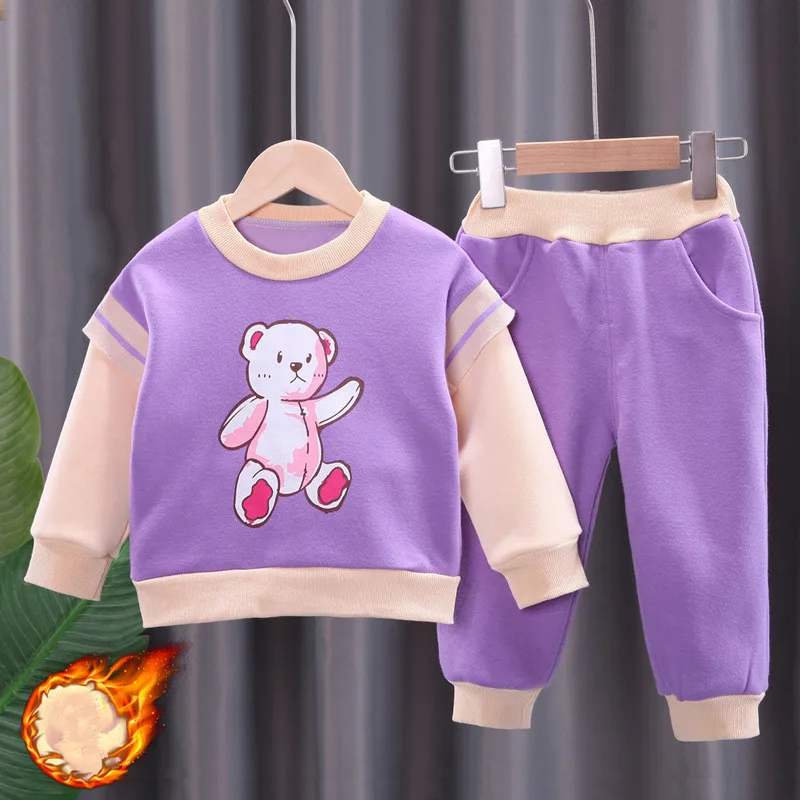 Одежда для маленьких девочек осенне-зимний теплый костюм детей бархатный свитер