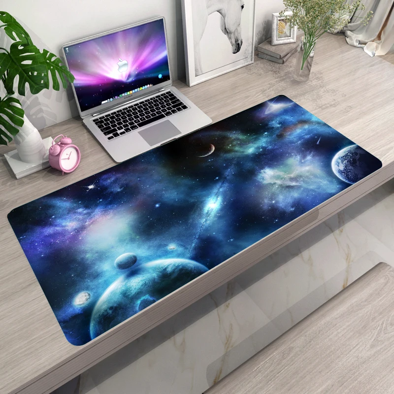 

MRGLZY Planet Big Mouse Pad Desktop Keyboard Computer Work Pad Gamer Notepad Computer Desk Accessories Game Table Carpet