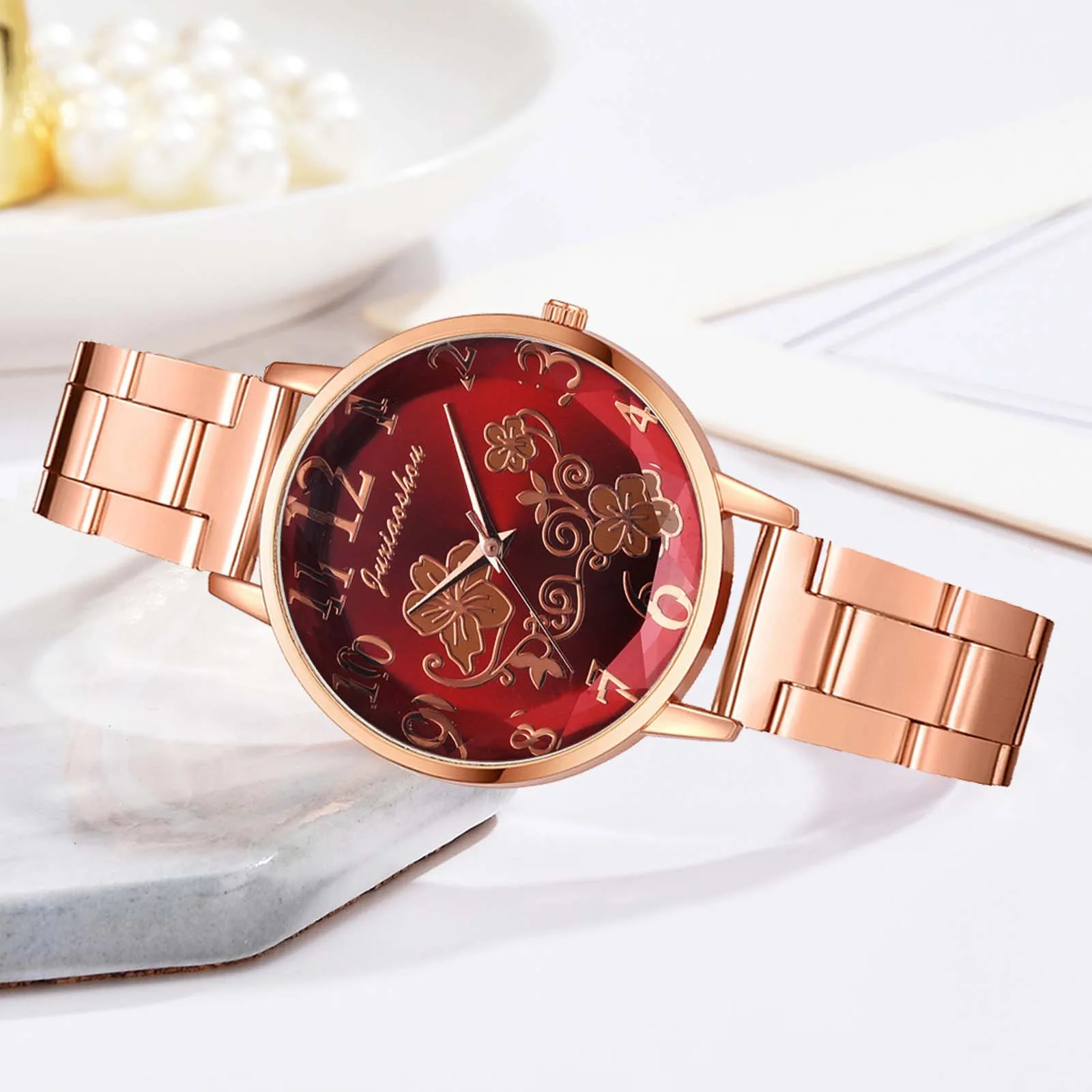 

2021 ladies watches Fashion Ladies Flowers Steel Band Bracelet Watch Set Elegant Geometric Bracelet relojes minimalist design