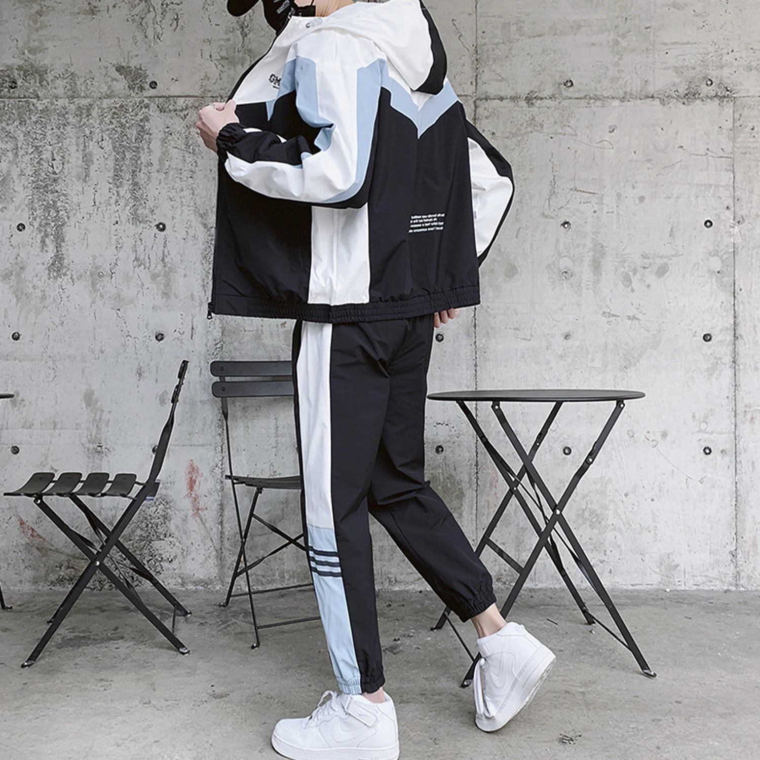 Современные спортивные повседневные мужские комплекты весна 2020 спортивная