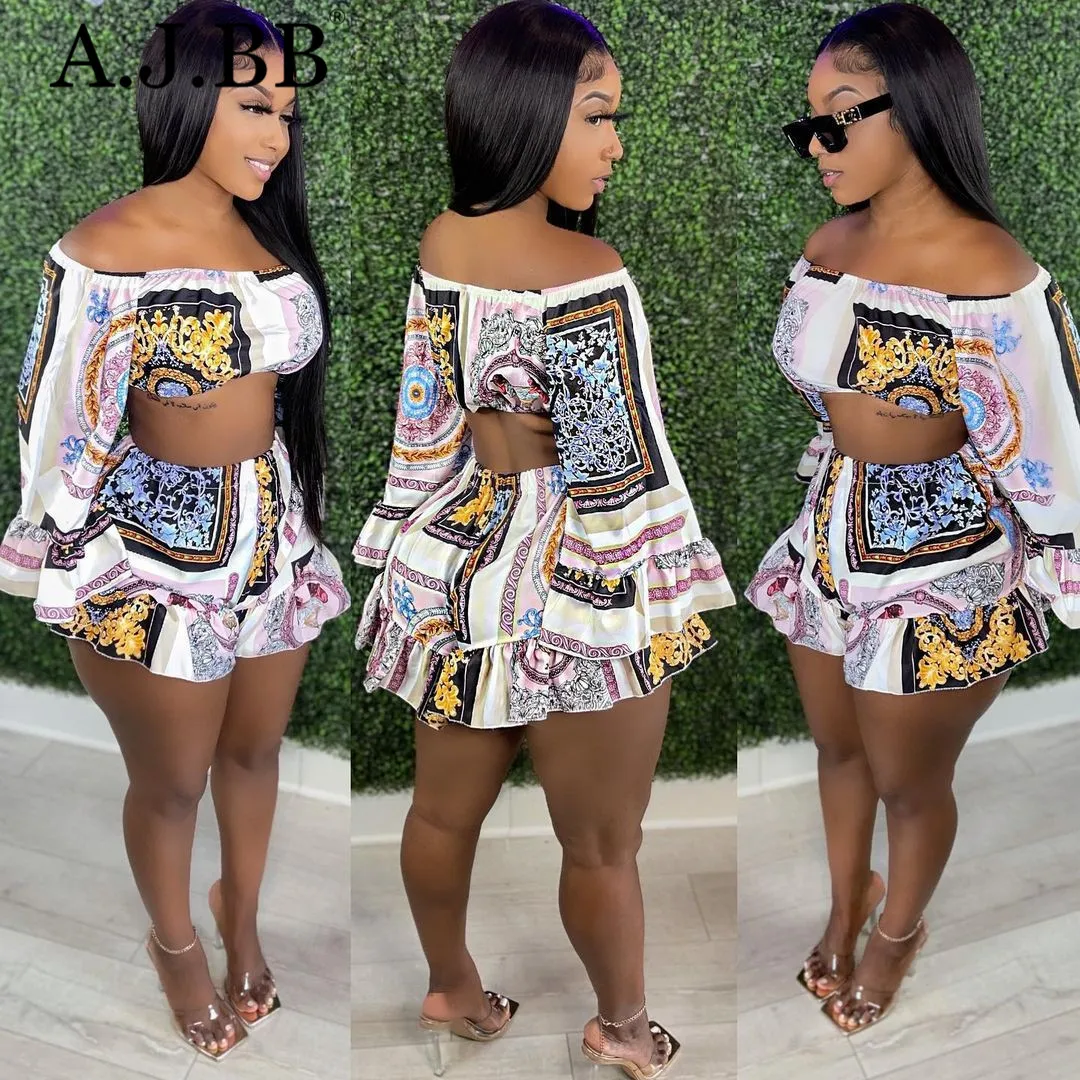 

2021 summer new style casual print sexy two-piece fashion off-shoulder long-sleeved shirt and shorts ladies suit
