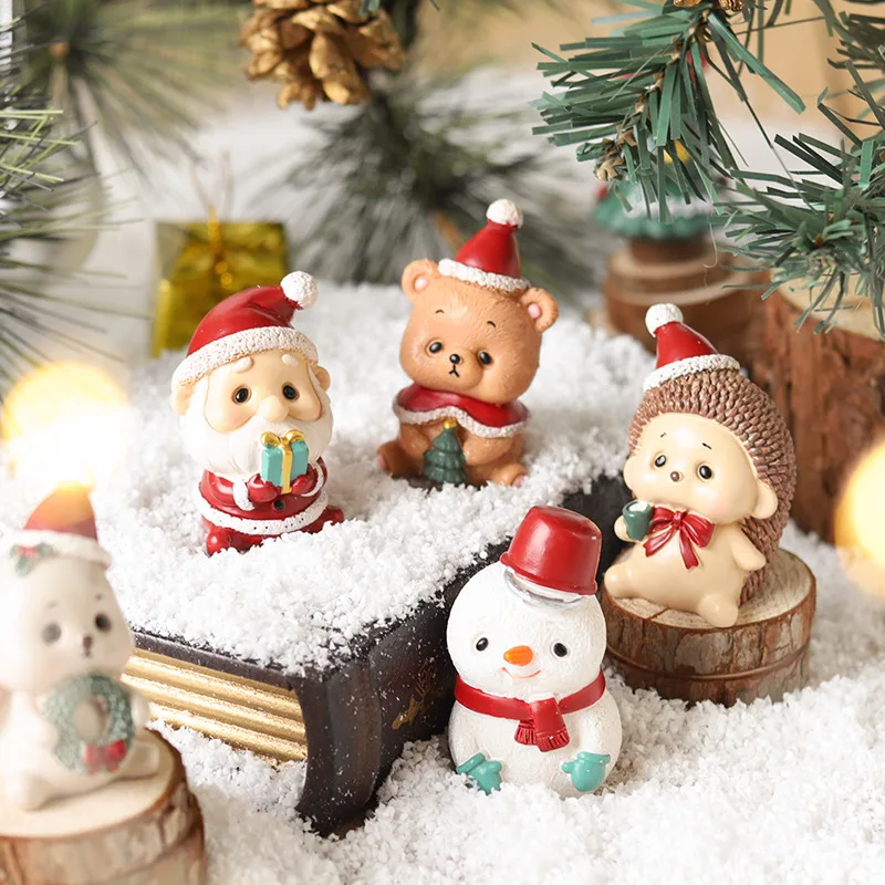 

Mini Christmas Family Animal Ornaments European Creative Resin Crafts Room Decoration Christmas Gift Doll Blind Box