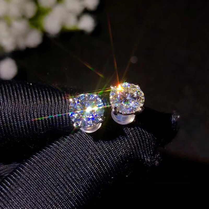 100% Настоящее золото 18 карат серьги гвоздики с муассанитом 2 шт. 1 муассанит