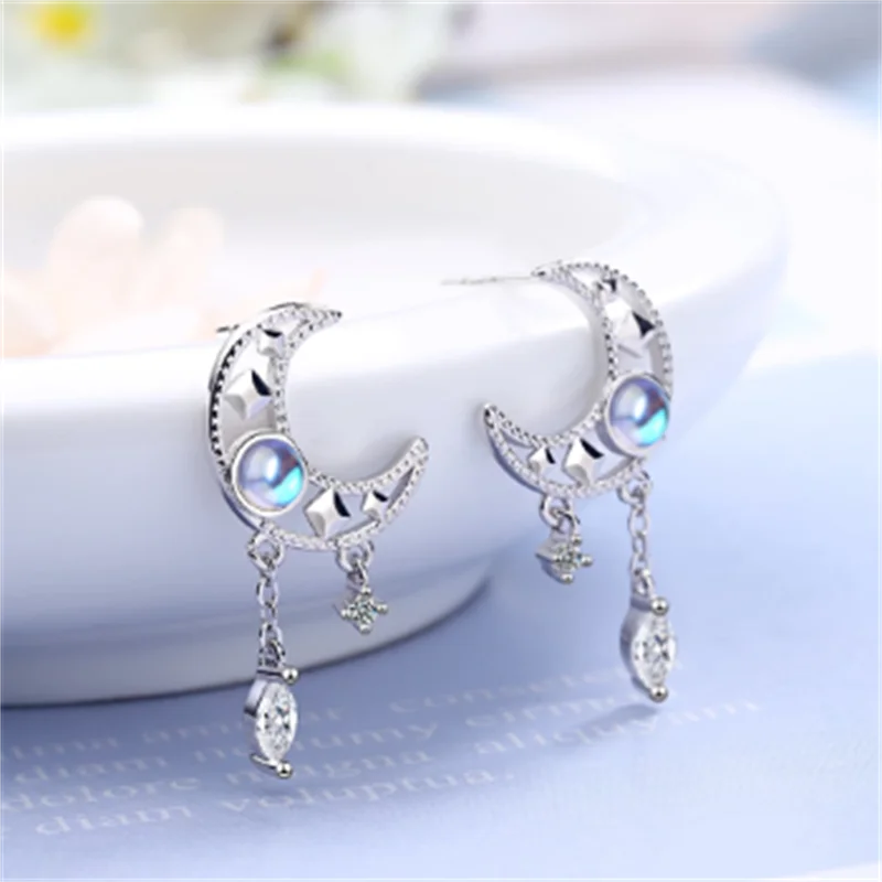 

Silver Lady Earrings High Quality Hollow Moon Tassel Earrings Fashion Girl Gift Jewelry Hot New Products Wholesale
