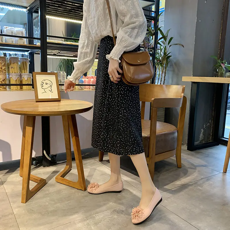 Туфли женские без шнуровки плоская подошва мягкий пушистый горох лоферы