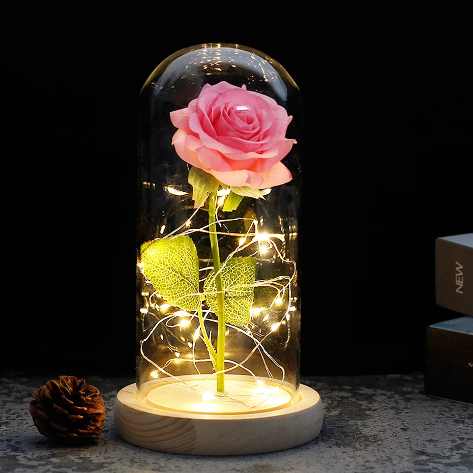 Красота и с рисунком из мультфильма Красавица Чудовище в виде красных роз фляга а