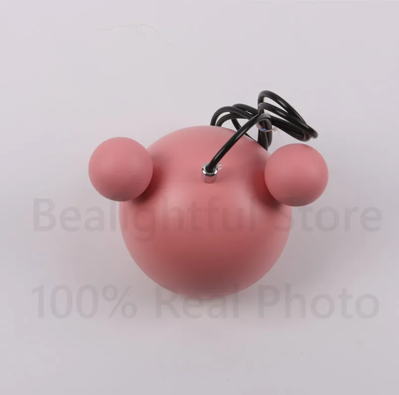 Светодиодный подвесной светильник Микки в современном помещении скандинавском