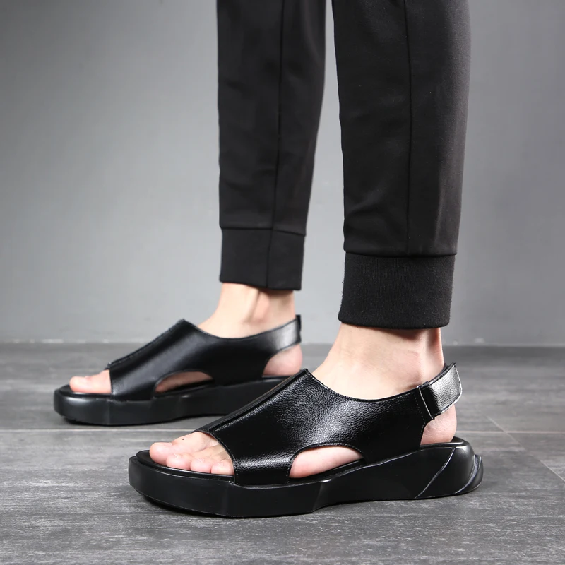 

2020 Men Sandals Summer Quality Casual Shoes Soft Genuine Leather Sandal Anti-Slip Rubber Shoes Thick bottom Man Sandal