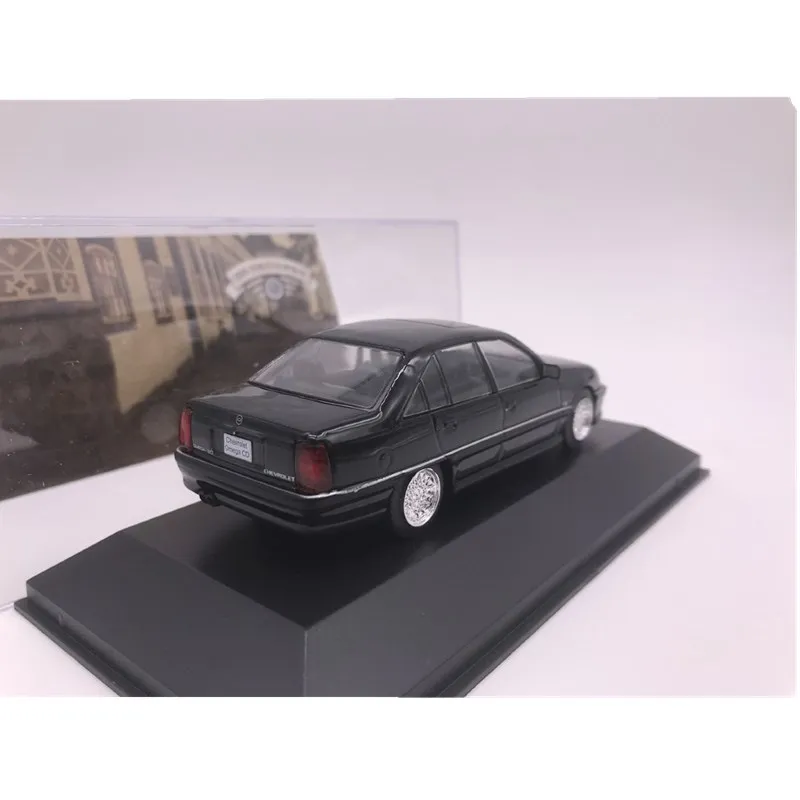 IXO 1:43 сплав модель автомобиля chevrole omega CD металлическая игрушка автомобиль