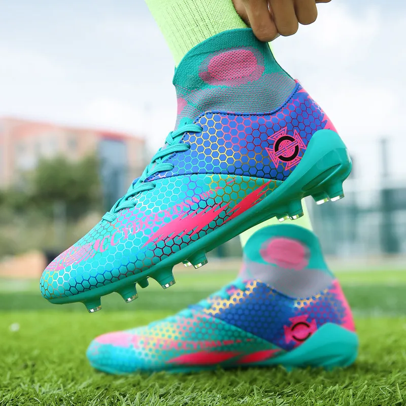 New Professional Men's Football Boots Non-slip Indoor Soccer Boots Men Youth Soccer Cleats Man Turf Sneakers Men Athletic Shoes