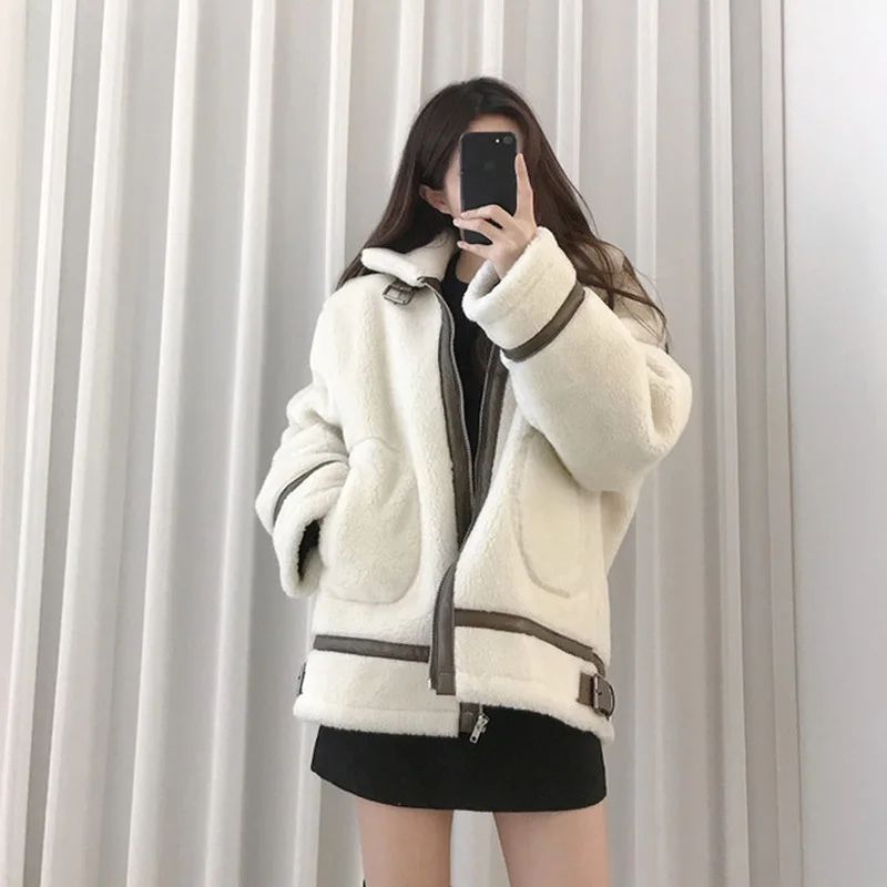 

Oloey Chic Korea High Quality Fur Lambs Hair Locomotive Loose Short Fashion Thick Padded Women Coats and Jackets Winter
