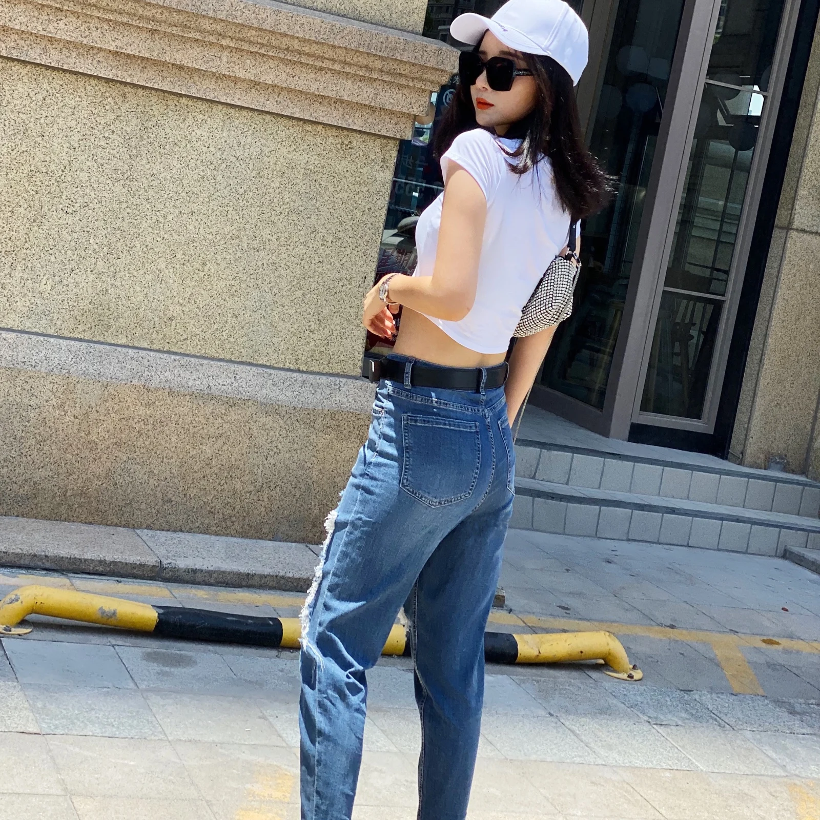 Euro 2021 new summer thin perforated jeans women's High Waist Stretch slim little feet quarter pants fashion